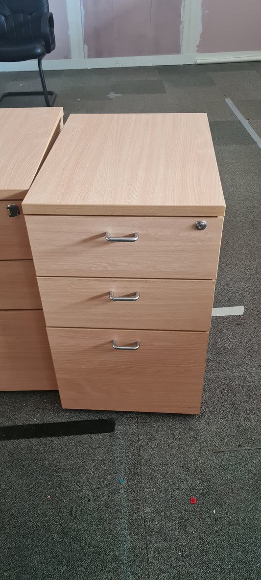 Wooden pedestal 3 drawers