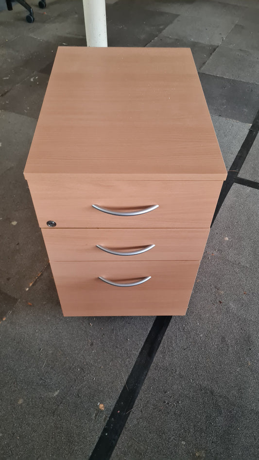 Wooden pedestal 3 drawers