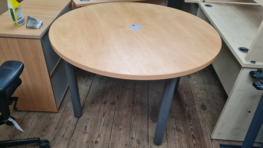 Circular Table, wooden, 120cm Diameter