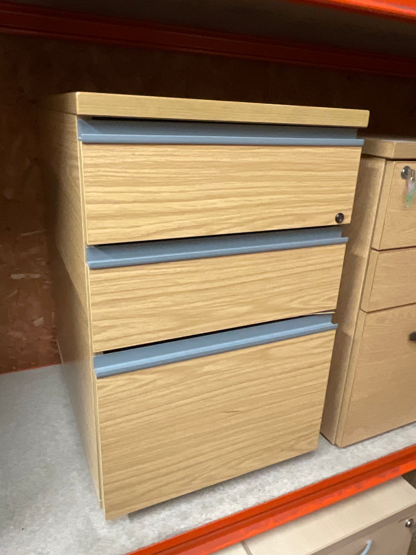 Wooden pedestal 3 Drawers