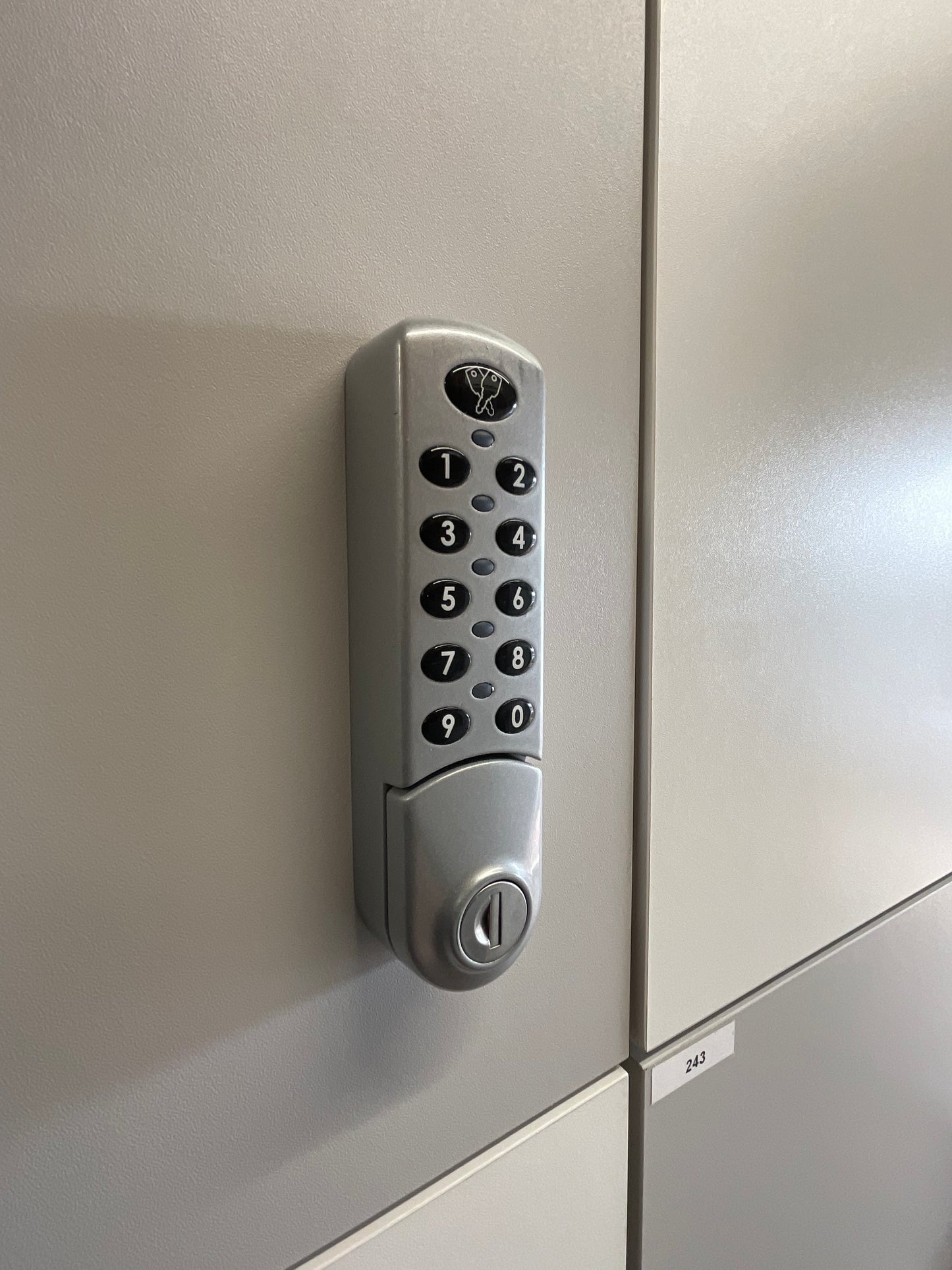 Gresham Deluxe Lockers, Digital Combination Lock (4)