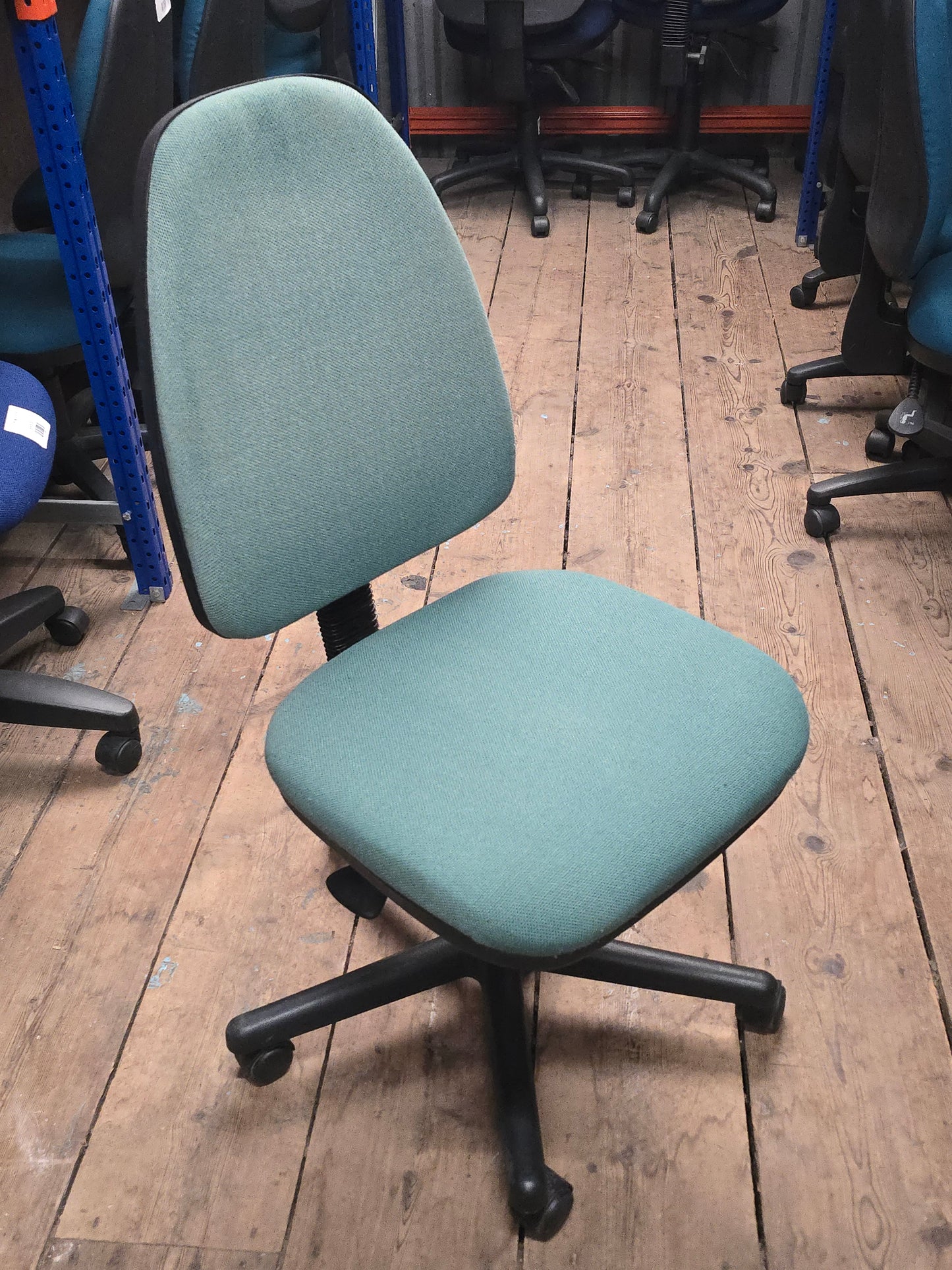 1 Lever Office Chair Green