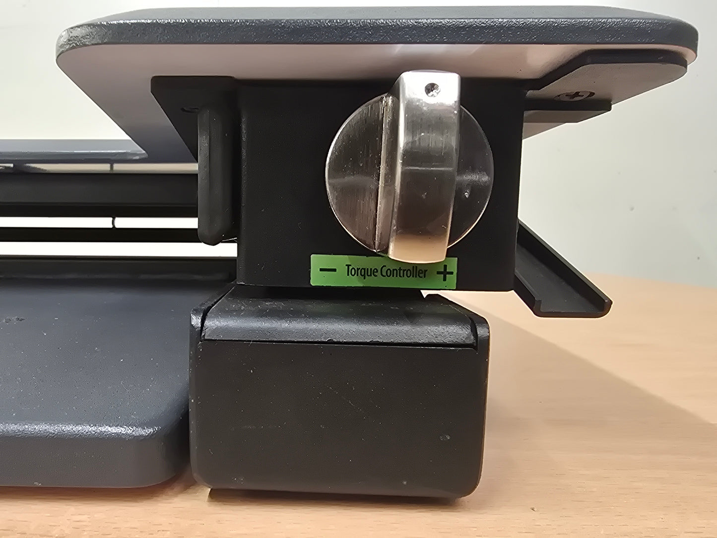 DeskRite 100 Sit-Stand Riser
