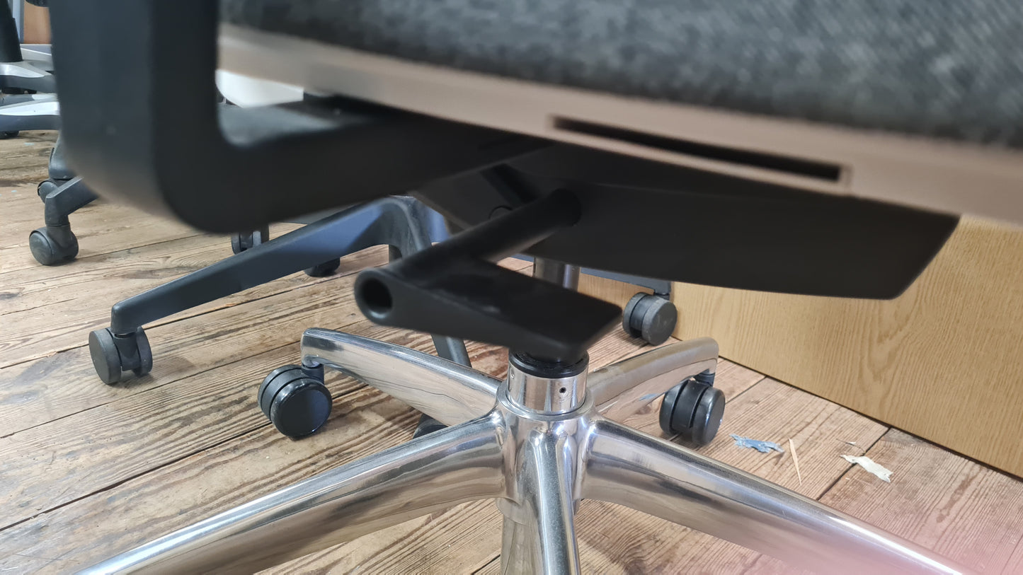 Boss Design Tauro Chair, Full Mesh Back, Grey