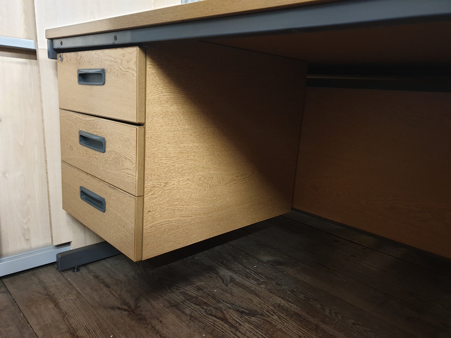 Desk with 2 sets drawers, Wooden, 150cm
