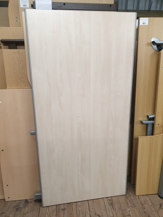 Table 160cm x 80cm