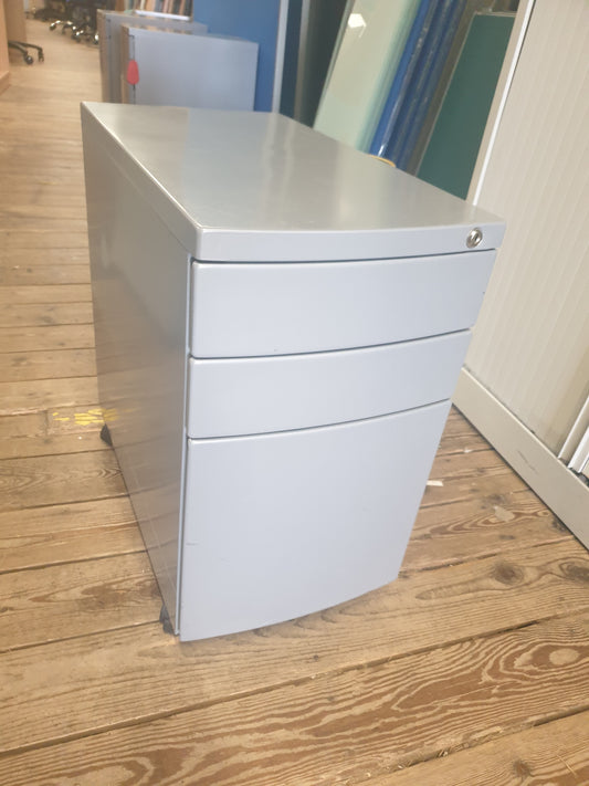 Metal pedestal 3 drawers