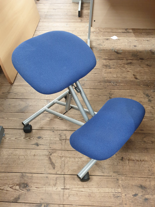 Ergonomic Kneeling Chair