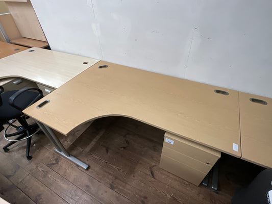 Desk, Wooden, Radial 180cm x 120cm