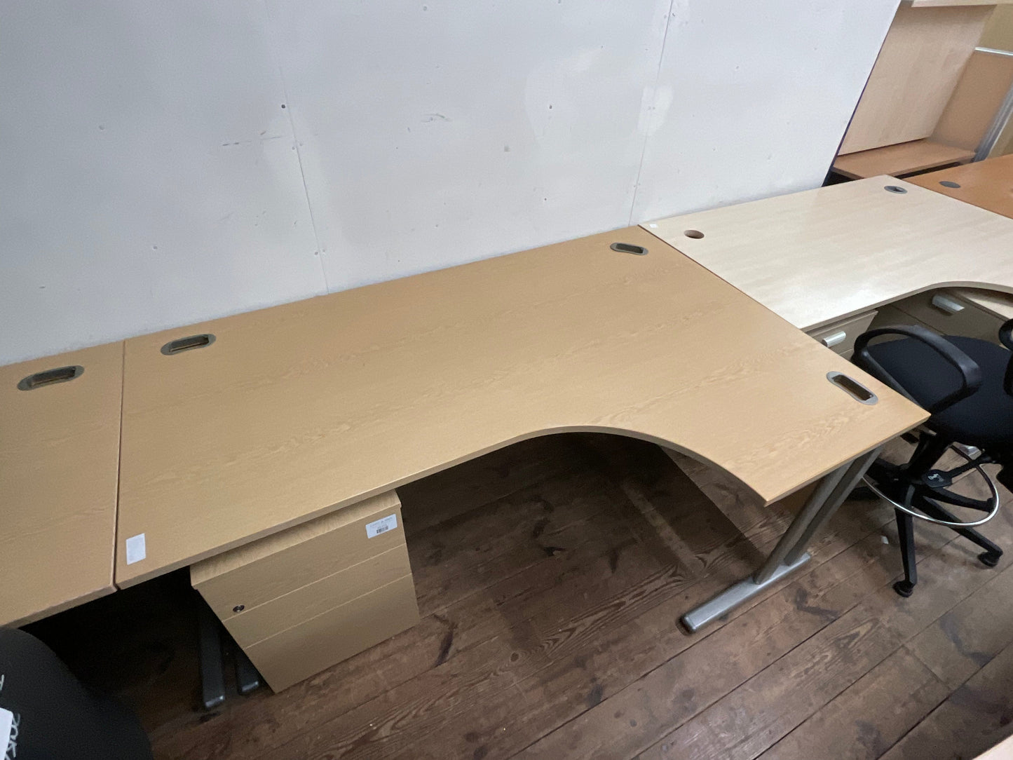 Desk, Wooden, Radial 180cm x 120cm