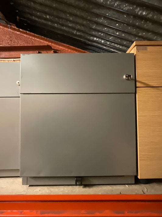 Metal pedestal 2 drawers