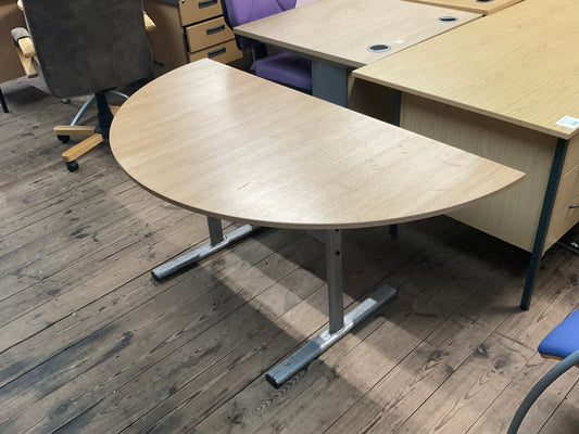 Flip Table Semi Circular