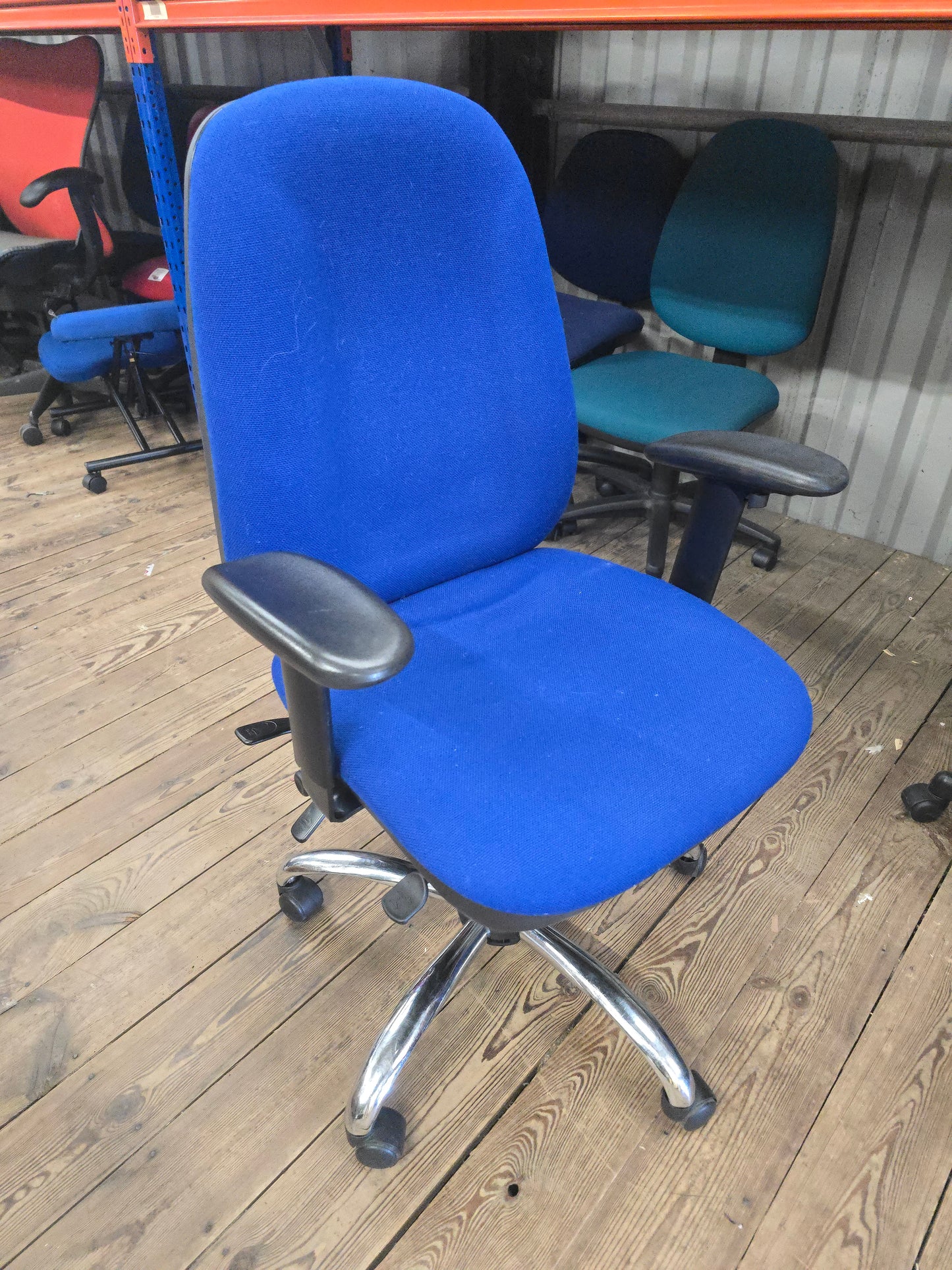 Blue 3 Lever Chair