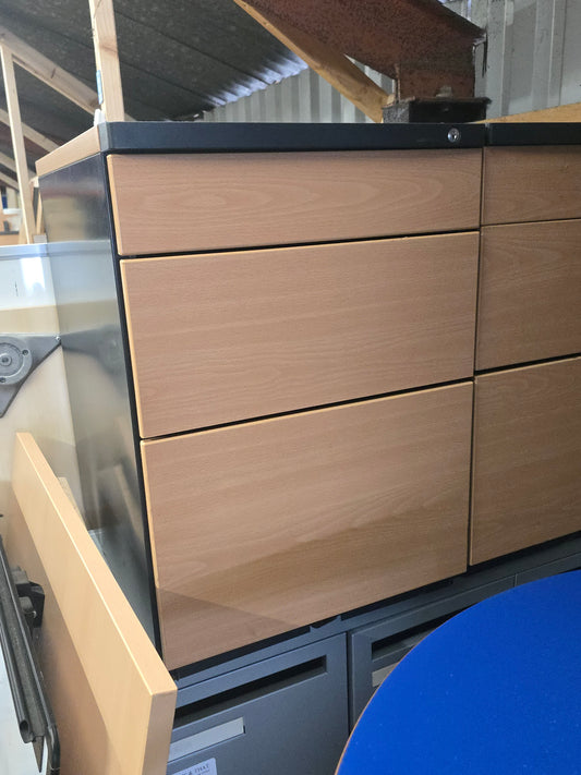 Wooden pedestal 3 drawers