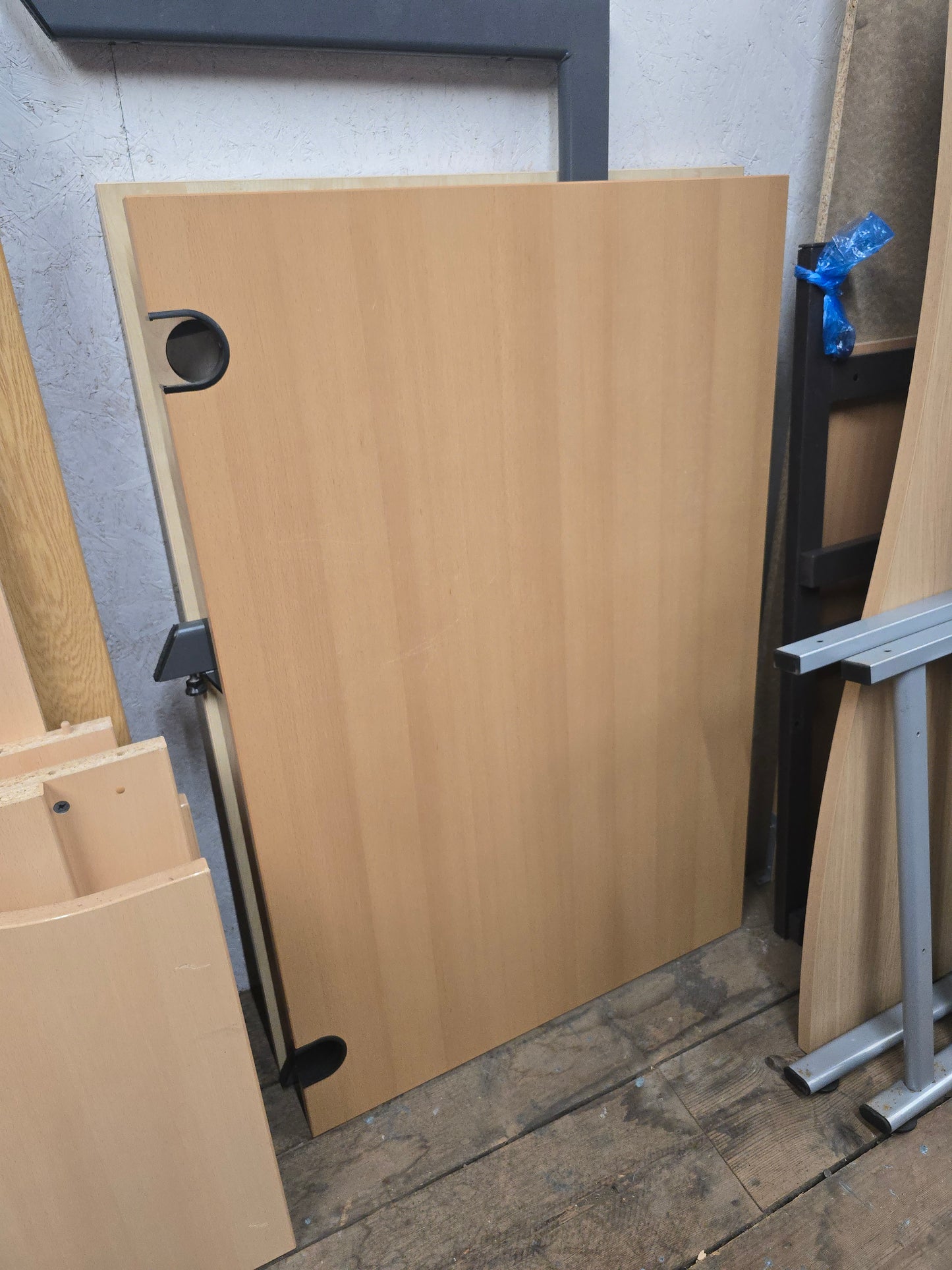 Desk wooden, straight, 120cm x 80cm