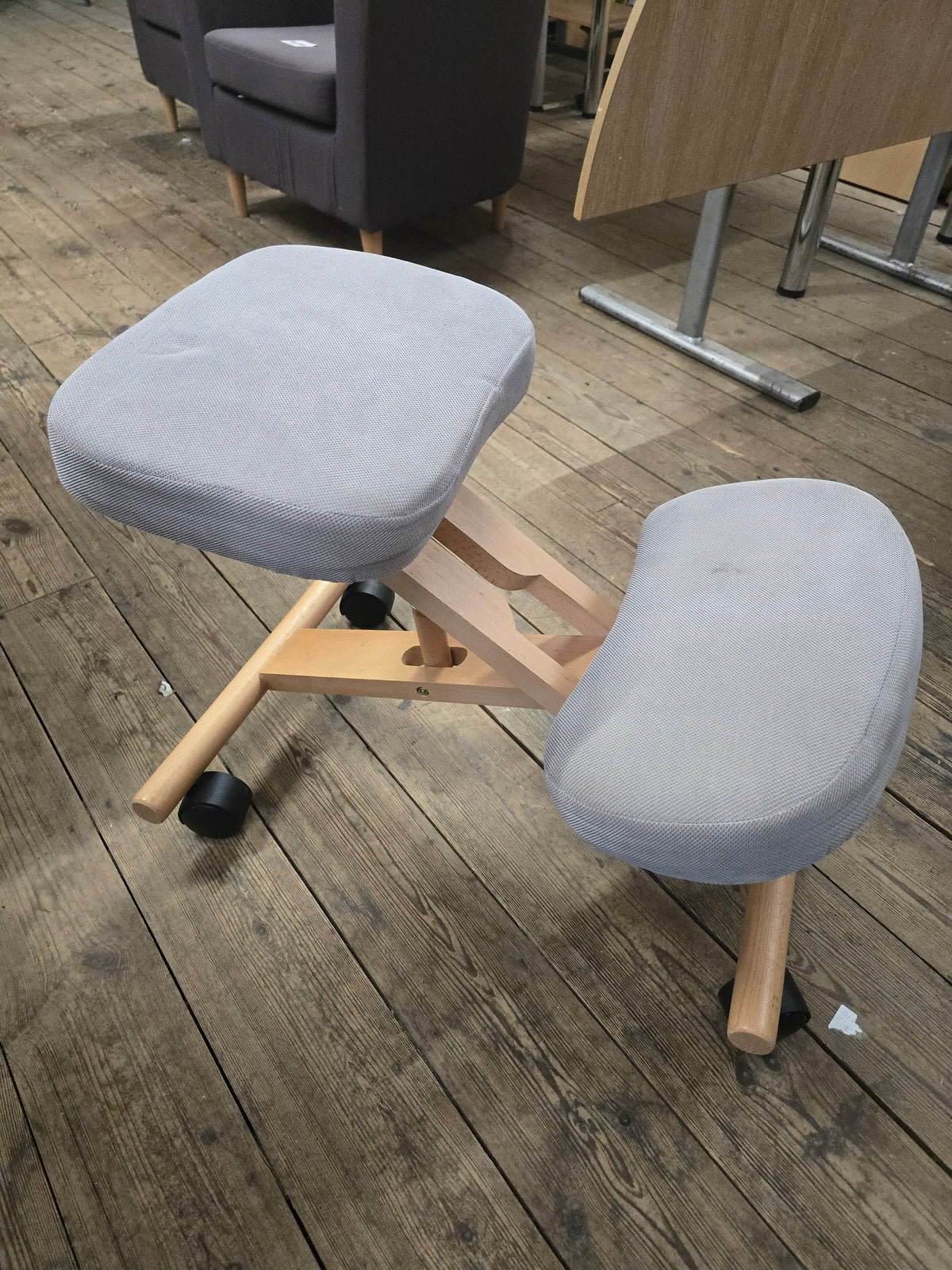 Kneeling Chair Grey