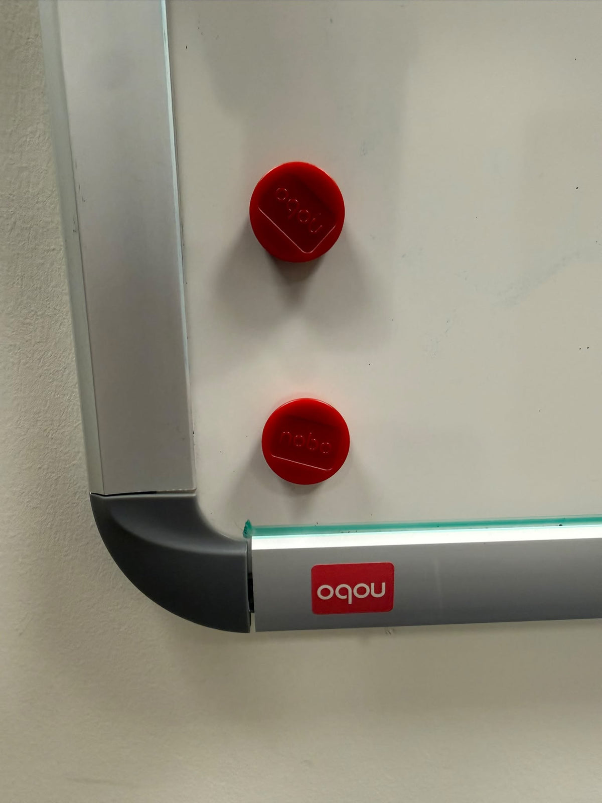 Magnetic Whiteboard 102cm x 153cm