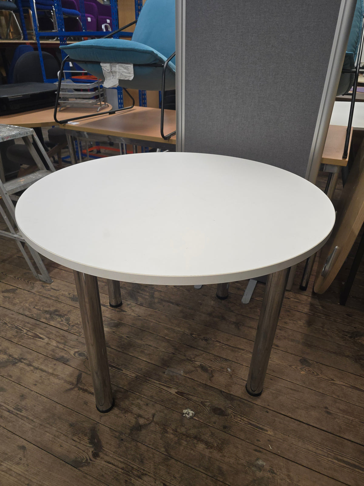 Circular Table 100cm Diameter