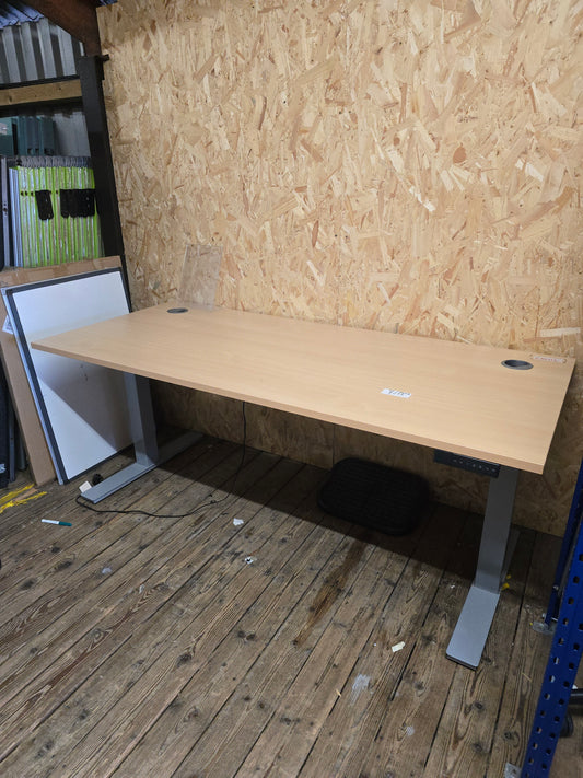 Sit Stand Desk 1.8m