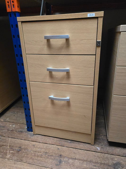 Wooden pedestal 3 drawers